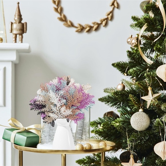 NEW 20Pcs Christmas Glitter Pine Needles Christmas Picks and Sprays Artificial P - Picture 3 of 4